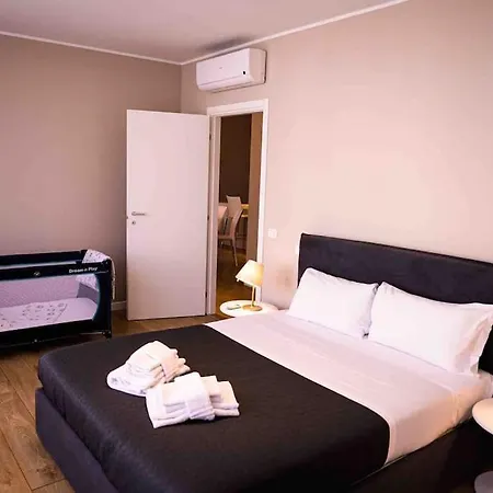 Dolce Centro Апартаменты *
